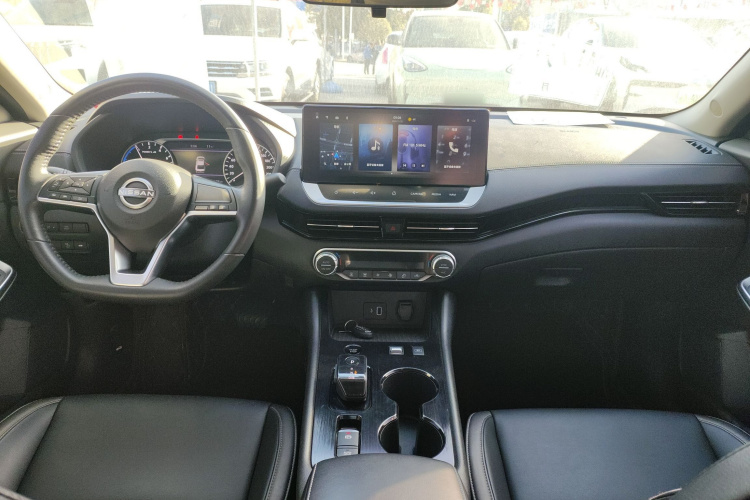 日产 轩逸 2022款 电驱版e-POWER 超智联PLUS中控内饰7002