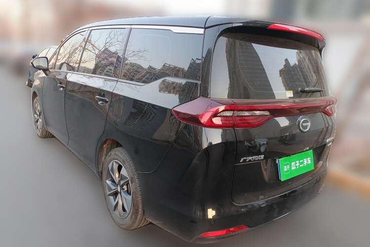 广汽传祺 传祺M6 2023款 PRO 270T DCT豪华版车身外观5