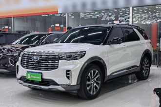 福特 探险者 2023款 EcoBoost 285 四驱风尚plus版 6座