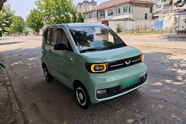 五菱汽车 宏光MINIEV 2022款 马卡龙臻享款 磷酸铁锂车身外观6002