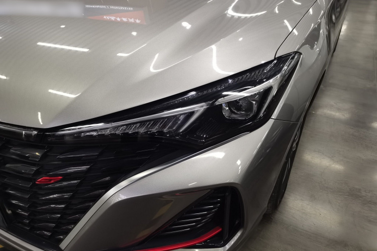 长安 逸动 2023款 畅享版 PLUS 蓝鲸NE 1.4T GDI DCT尊贵版局部细节36