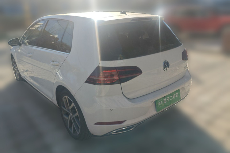 大众 高尔夫 2019款 280TSI DSG豪华型 国VI车身外观5