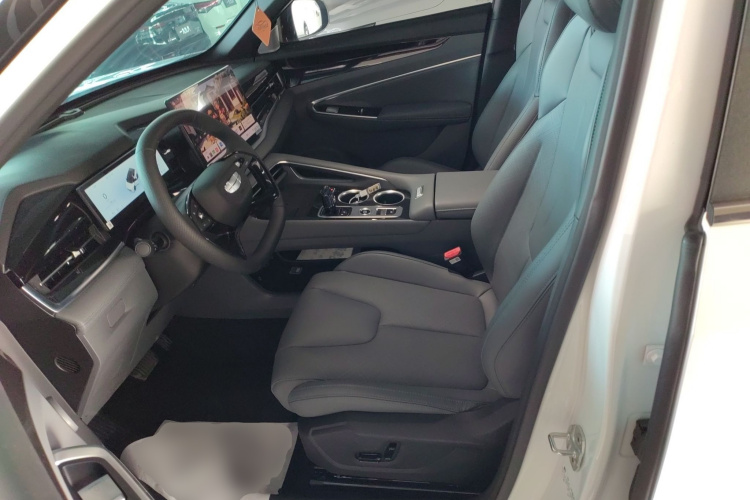 吉利汽车 博越 2026款 1.5TD 美好中控内饰19