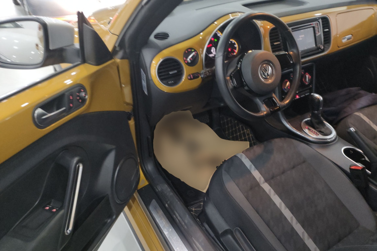 大众 甲壳虫 2017款 180TSI 沙丘越野版中控内饰20