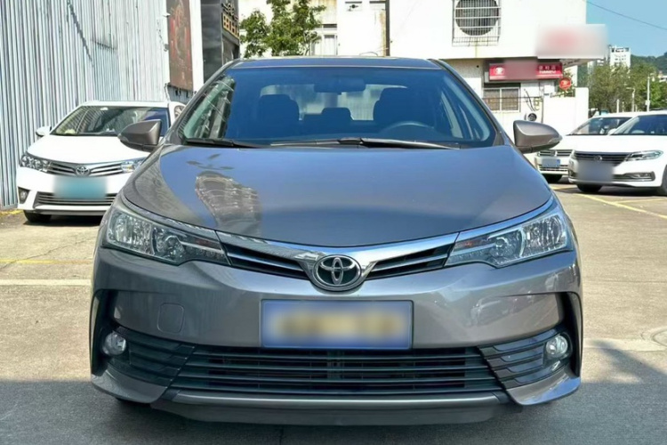 丰田 卡罗拉 2017款 改款 1.2T S-CVT GL车身外观6004