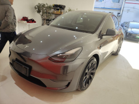 特斯拉 Model Y 2021款 标准续航后驱版