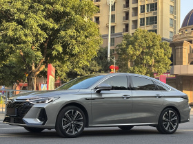 奇瑞 艾瑞泽8 2022款 1.6T DCT雅