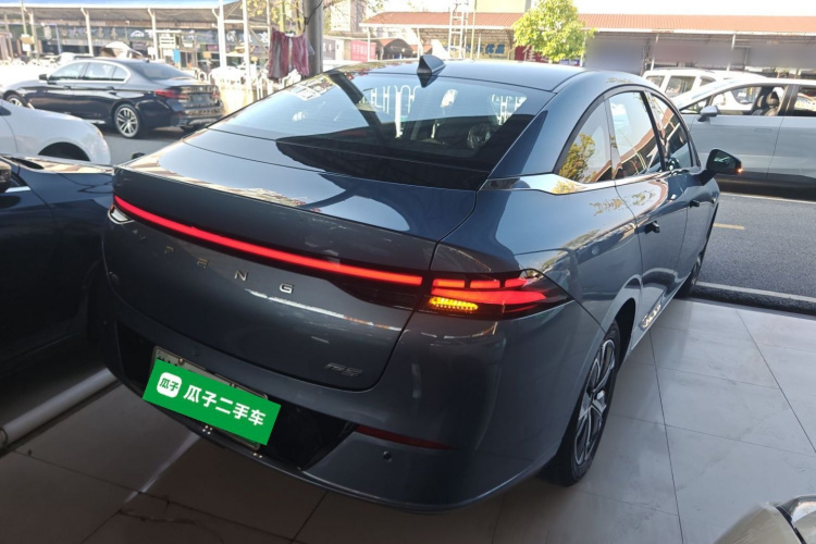 小鹏P5 2024款 500智行版车身外观7