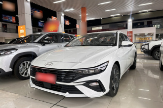 现代 伊兰特 2023款 1.5L CVT GLX精英版