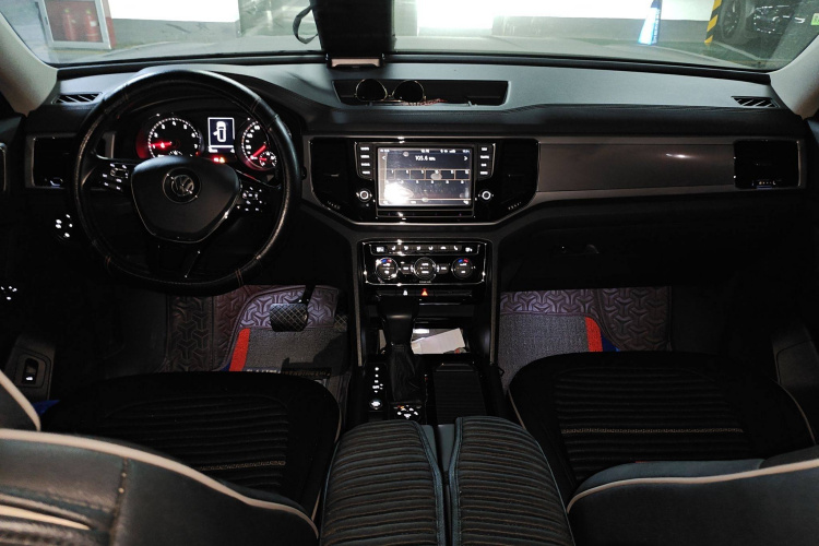 大众 途昂 2017款 380TSI 四驱豪华版中控内饰12