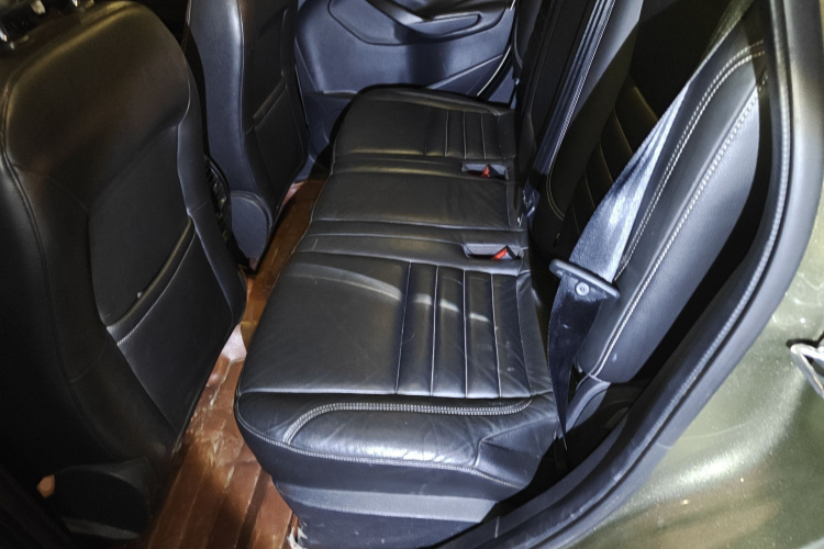 福特 翼虎 2015款 2.0L GTDi 四驱精英型中控内饰7004