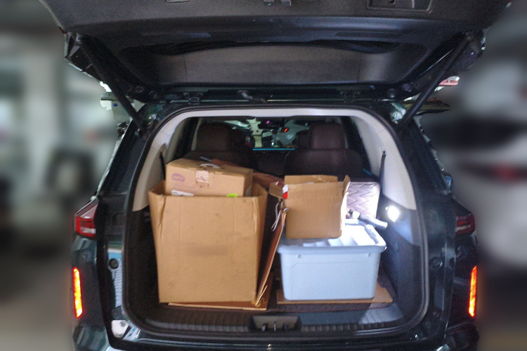 星途揽月 2023款 400T 四驱星尊版 6座中控内饰23