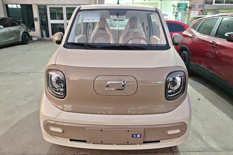 奔腾小马 2026款 222km 炫彩马车身外观2