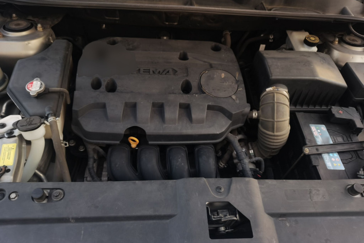 野马汽车 野马T70 2016款 升级版 1.8L 手动精英型局部细节24