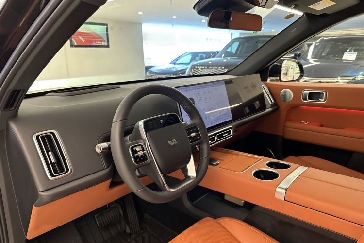 理想汽车 理想L6 2024款 Pro中控内饰7010