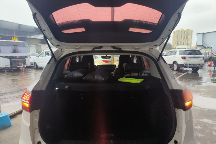 吉利汽车 缤越 2019款 260T DCT骑士 国VI机舱底盘23