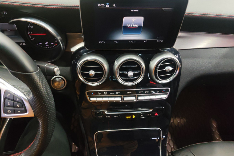 奔驰GLC AMG 2017款 AMG GLC 43 4MATIC局部细节16