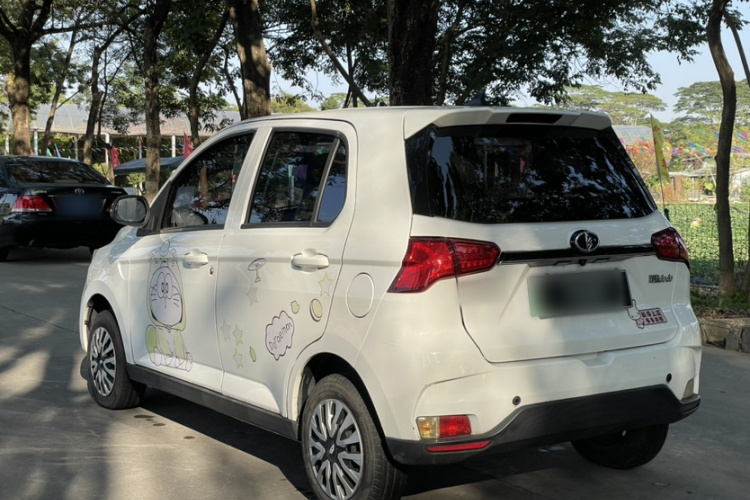 凌宝汽车 凌宝COCO 2021款 联盟Pro版车身外观6006