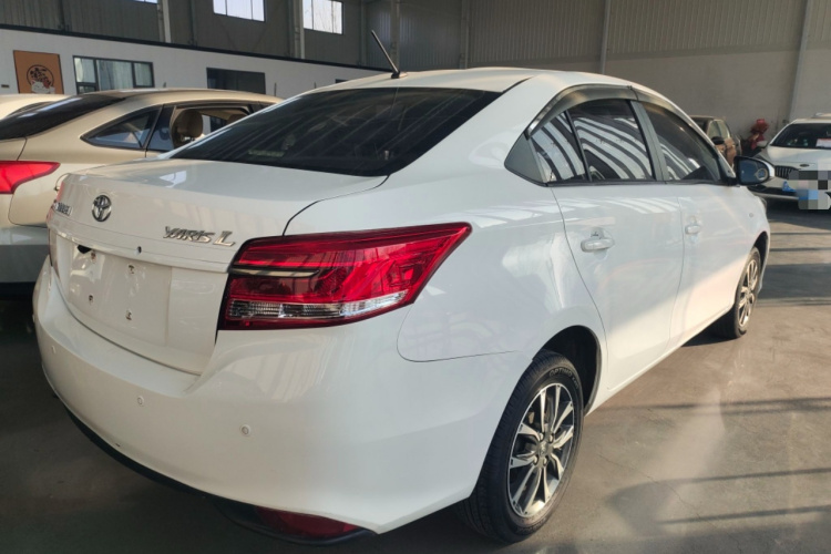 丰田 YARiS L 致享 2020款 1.5L CVT豪华版车身外观7