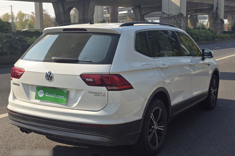 大众 途观L 2019款 330TSI 自动两驱风尚版 国VI车身外观6005