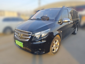 奔驰 威霆 2016款 2.0T 商务版