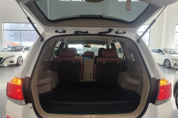 丰田 汉兰达 2012款 2.7L 两驱5座精英版机舱底盘23