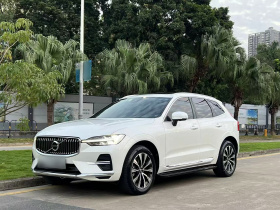 沃尔沃XC60 2023款 B5 四驱智远豪华版