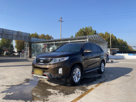 起亚 索兰托 2013款 2.4L 7座汽油舒适版