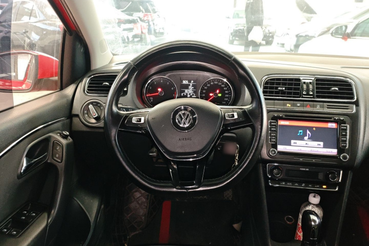 大众 Polo 2016款 1.6L 自动豪华型局部细节13