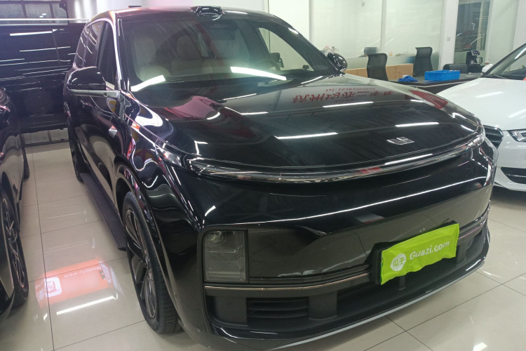 理想汽车 理想L9 2024款 Ultra车身外观3