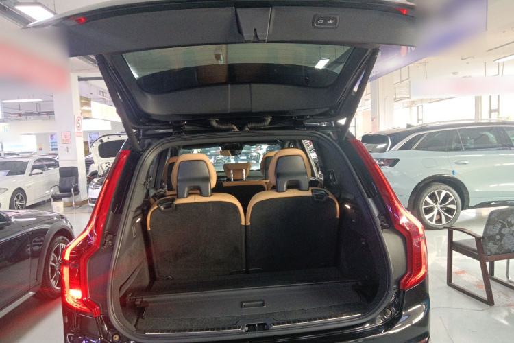 沃尔沃XC90 2017款 T6 智逸版 7座机舱底盘23