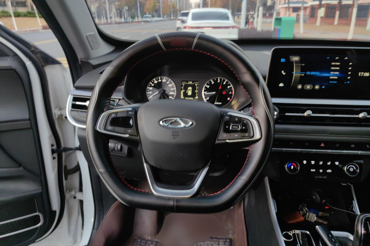 奇瑞 瑞虎5x 2020款 1.5L 手动时尚版中控内饰13