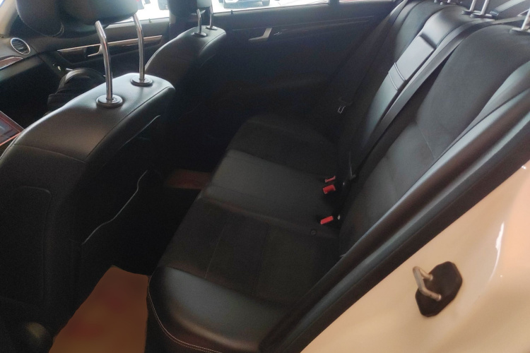 奔驰C级 2013款 C 260 时尚型 Grand Edition中控内饰7003