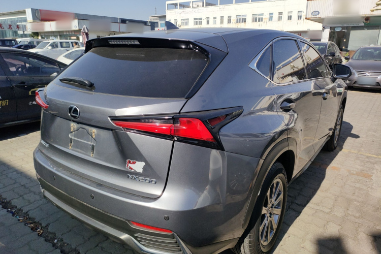 雷克萨斯NX 2020款 200 前驱 锋行版 国V车身外观7