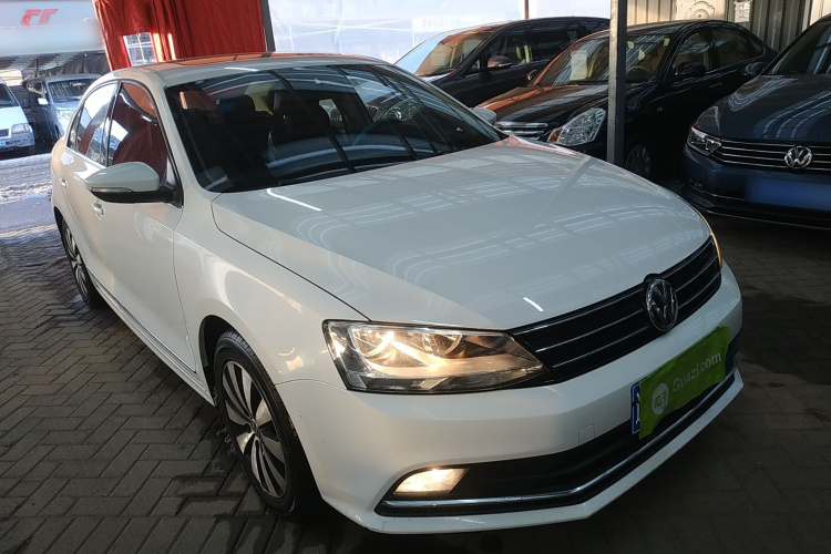 大众 速腾 2017款 230TSI 自动舒适型车身外观3