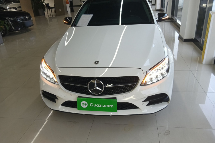 奔驰C级 2021款 C 260 L 运动星耀臻藏版车身外观2