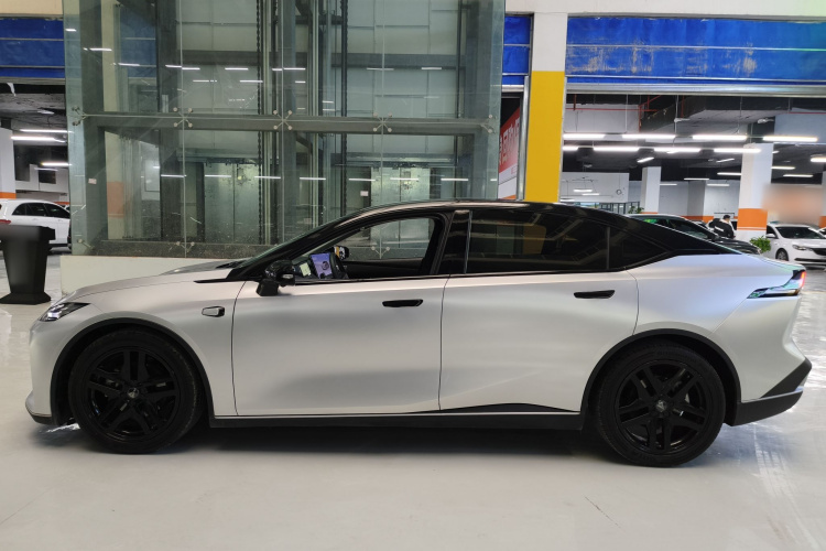 深蓝汽车 深蓝SL03 2022款 515纯电版车身外观6003