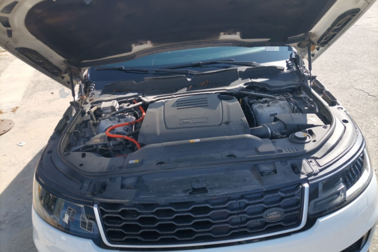 路虎 揽胜运动版新能源 2019款  P400e SE局部细节24