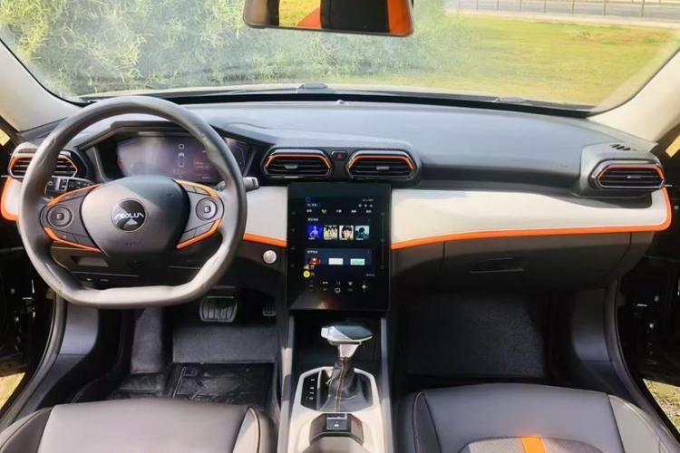 东风风神 奕炫 2023款 马赫版 1.5L 自动追影版中控内饰7001