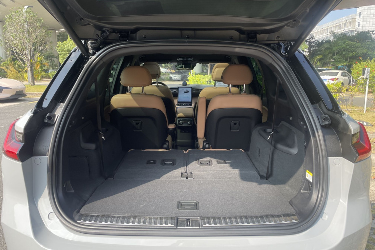 蔚来ES8 2022款 75kWh 六座版局部细节23