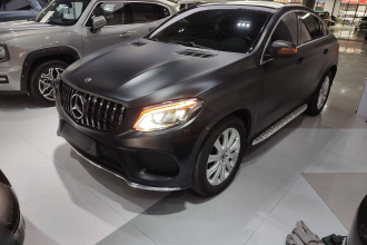 奔驰GLE轿跑 2017款 GLE 320 4MATIC 轿跑SUV