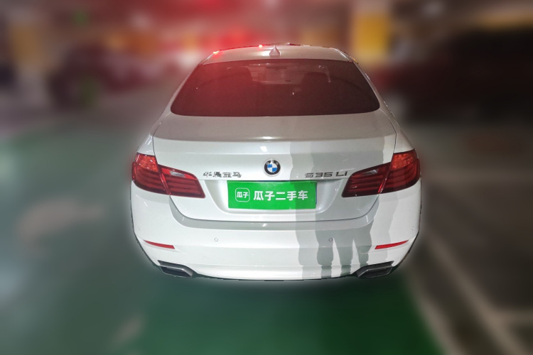 宝马5系 2015款 535Li 领先型车身外观6