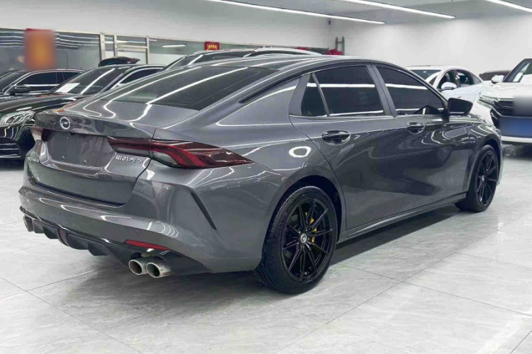 广汽传祺 影豹 2021款 270T DCT J16版车身外观6005