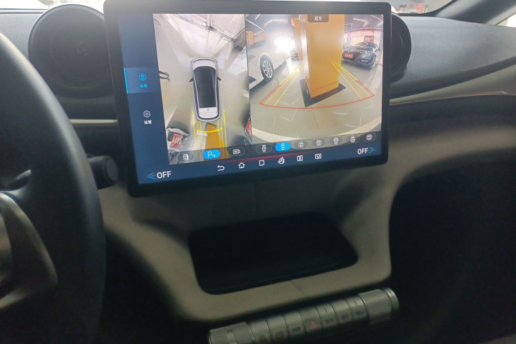 比亚迪 海豚 2023款 420km 时尚版局部细节16