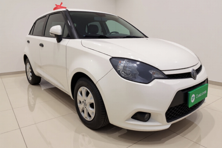 名爵3 2013款 1.3L AMT舒适版车身外观3