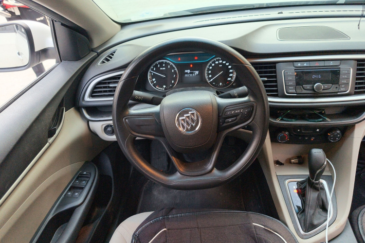 别克 英朗 2019款 15T 双离合进取型 国VI中控内饰13