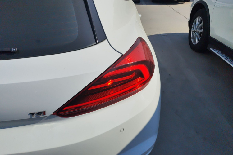 大众 尚酷 2015款 1.4TSI 风尚版车身外观9