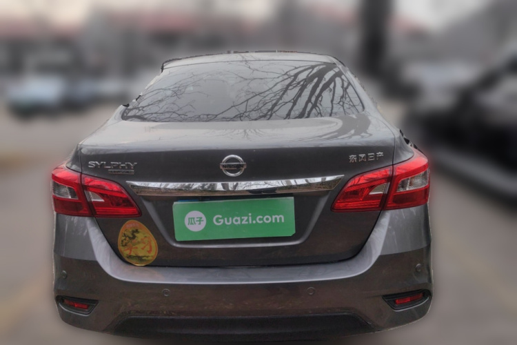 日产 轩逸 2024款 经典 1.6XE CVT舒适版车身外观6