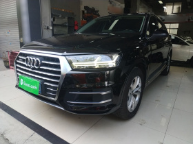 奥迪Q7 2018款 40 TFSI 舒适型
