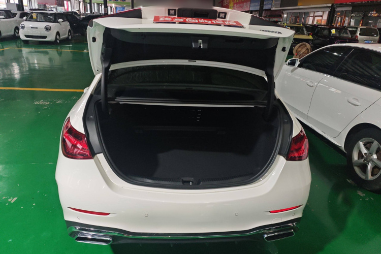 奔驰C级 2022款 改款 C 260 L 运动版机舱底盘23